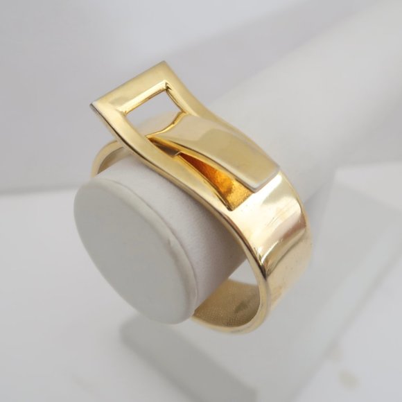 Buckle front hinged cuff bracelet - Picture 2 of 5